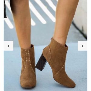 Suede faux camel boots